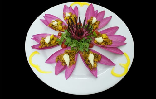 Блюда из цветов – уникальность вьетнамской кухни - ảnh 4